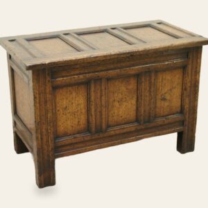 Coffer 925, corner view — handmade by Bryn Hall in Suffolk