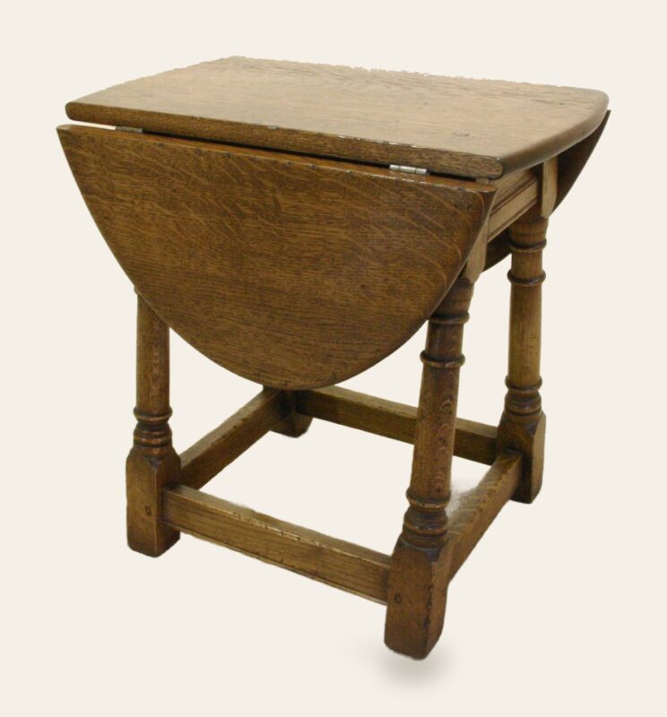 Oval drop leaf lamp table 918 — handmade by Bryn Hall in Suffolk