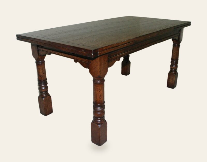 Refectory table no strecher leaves in — handmade by Bryn Hall in Suffolk