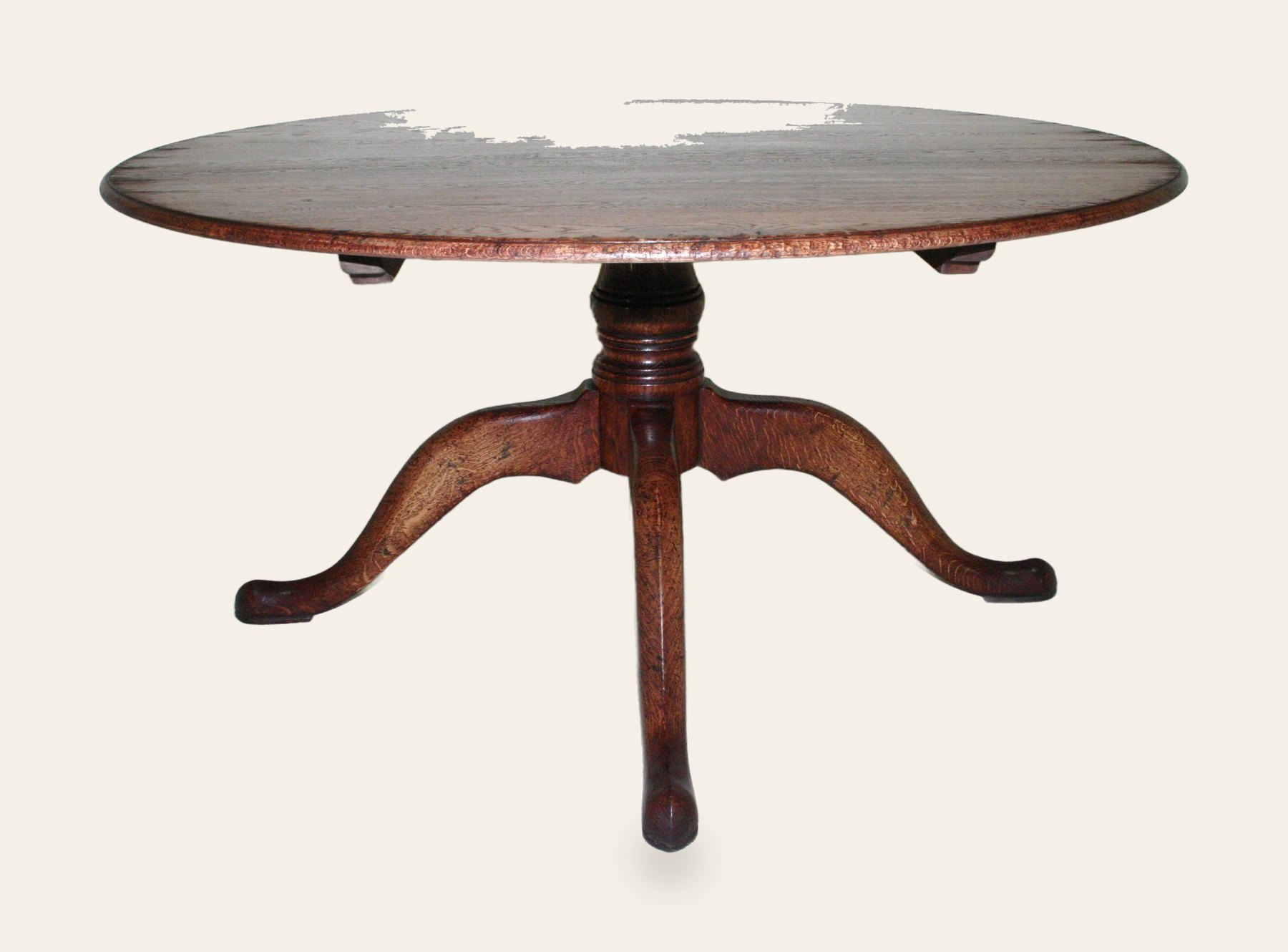 Round pedestal table 334 — handmade by Bryn Hall in Suffolk